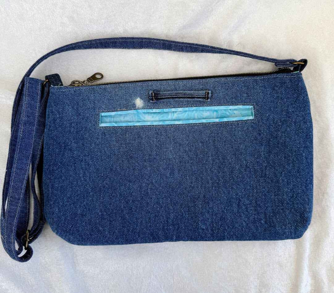 PC.200Z Petite Crossbody
