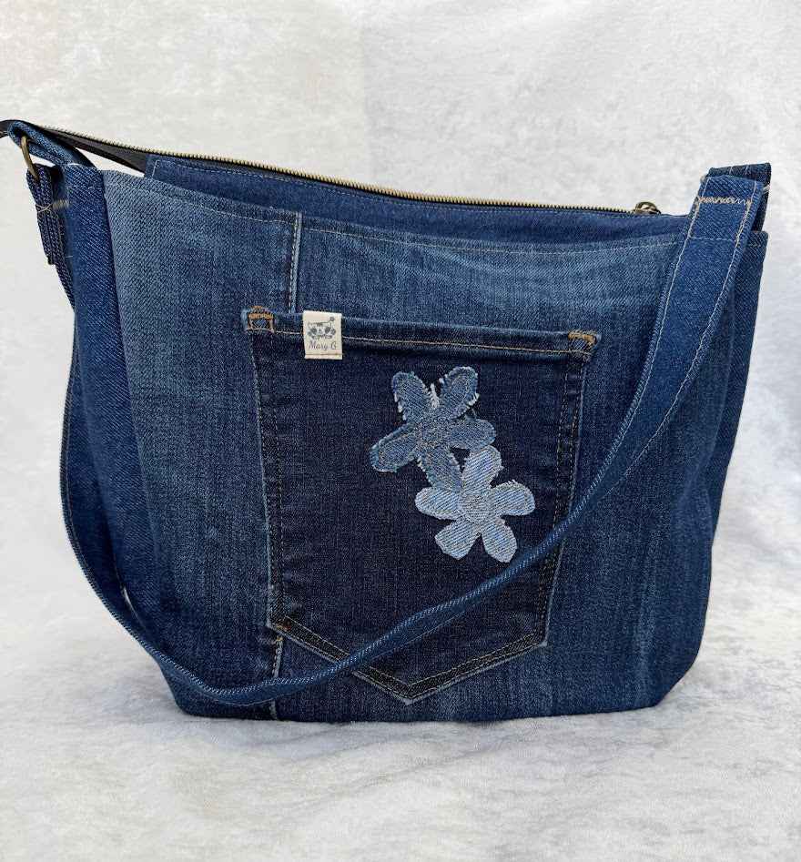 EDS.100Z Everyday Shoulder Bag