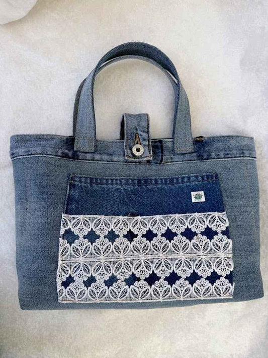 LH.400B Lacy Handbag