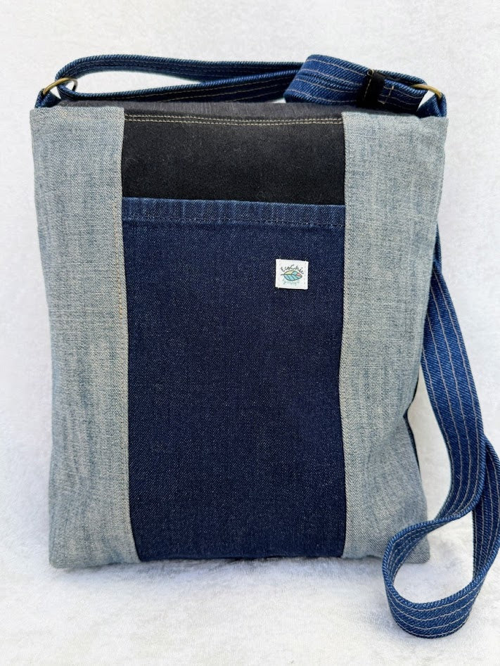 LM 300C __ Denim Floral Flap Crossbody Bag