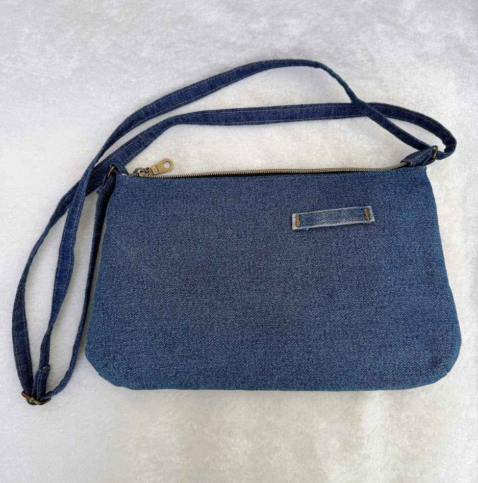 PC.100Z Petite Crossbody